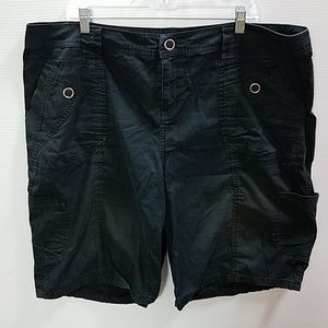 Cargo style shorts